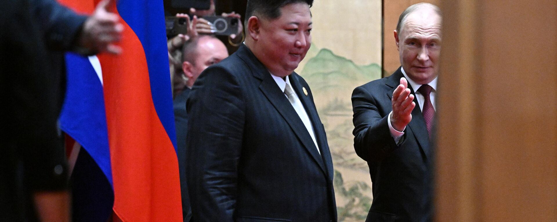 الرئيس الروسي فلاديمير بوتين و زعيم جمهورية كوريا الديمقراطية الشعبية، كيم جونغ أون - سبوتنيك عربي, 1920, 03.09.2025