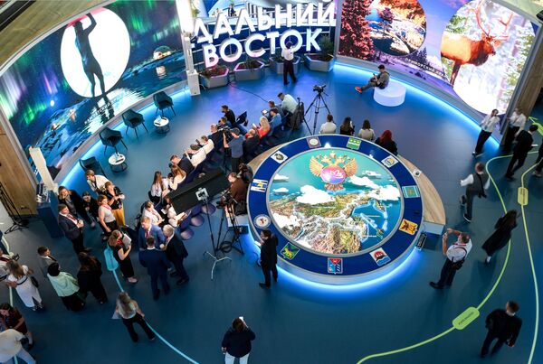 من أعمال التحضير لانطلاق المنتدى بمشاركة دولية ومحلية واسعة. - سبوتنيك عربي