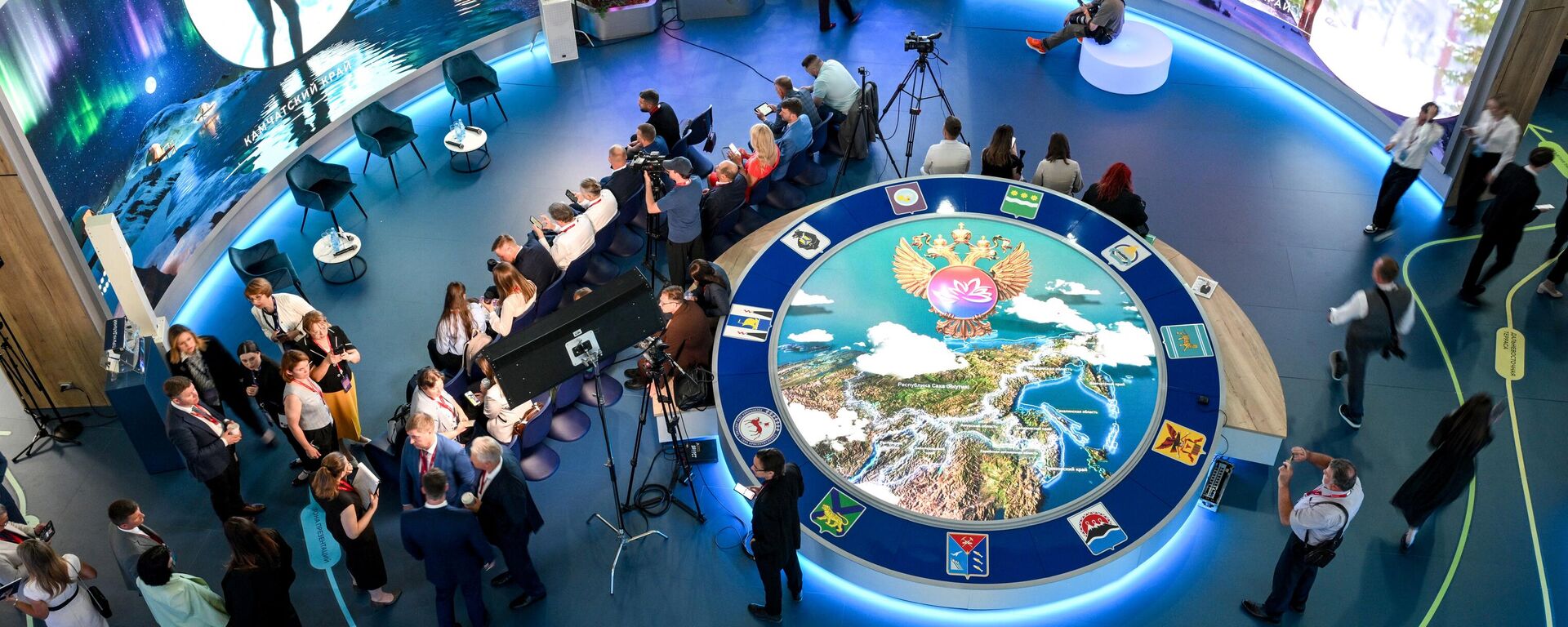 ВЭФ-2025. Работа форума - سبوتنيك عربي, 1920, 03.09.2025