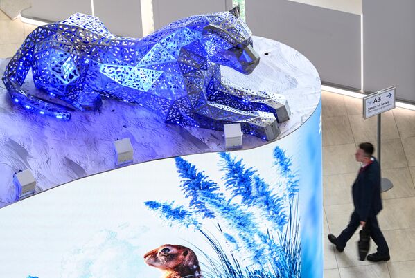 صورة من  جناح بنك &quot;في تي بي&quot;  الروسي ضمن فعاليات المنتدى الاقتصادي الشرقي العاشر. - سبوتنيك عربي