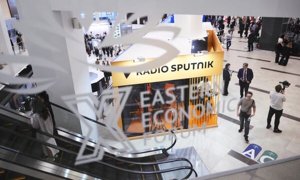 جناح &quot;سبوتنيك&quot; في المنتدى الاقتصادي الشرقي العاشر. - سبوتنيك عربي