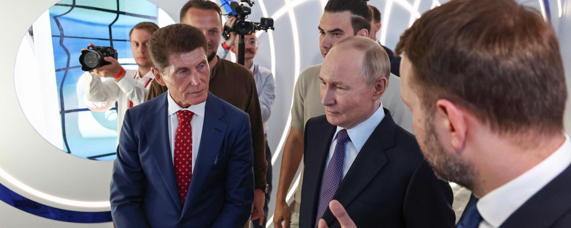 زيارة عمل للرئيس فلاديمير بوتين إلى فلاديفوستوك - سبوتنيك عربي, 1920, 04.09.2025