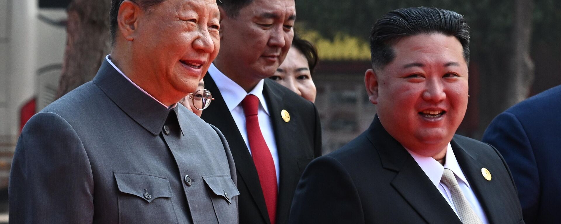 الرئيس الصيني شي جين بينغ ، ورئيس كوريا الديمقراطية كيم جونغ أون  - سبوتنيك عربي, 1920, 04.09.2025