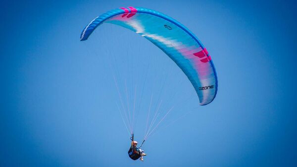  شابة سورية في نهائي كأس العالم للطيران الشراعي - سبوتنيك عربي