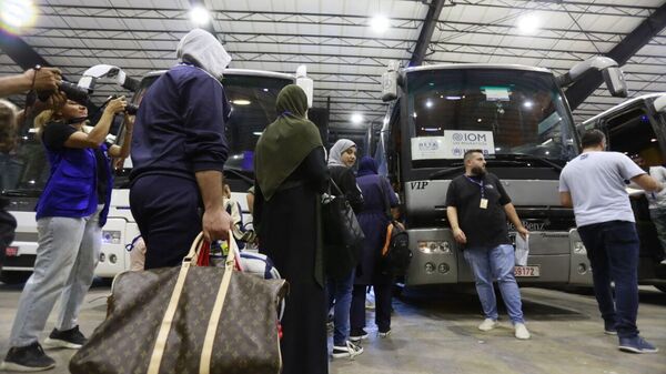 عودة 300 نازح سوري من لبنان  إلى بلادهم - سبوتنيك عربي