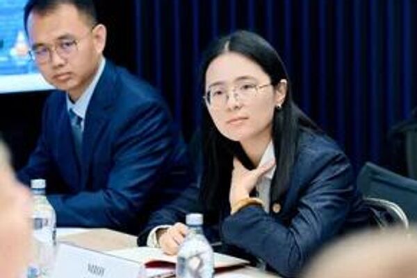 &quot;روساتوم&quot; والمؤسسة الوطنية الصينية للطاقة النووية توقعان مذكرة تفاهم للتعاون في تطوير الموارد البشرية - سبوتنيك عربي