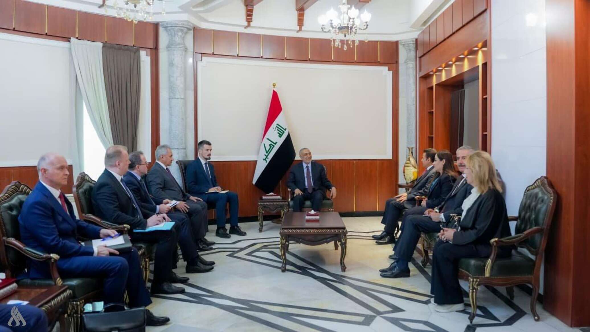 شويغو يبحث مع رئيس مجلس النواب العراقي التعاون الاقتصادي والتنسيق في مجال مكافحة الإرهاب
