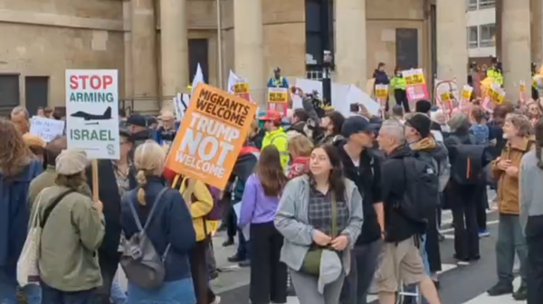 احتجاج في لندن - سبوتنيك عربي