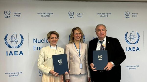 الوكالة الدولية للطاقة الذرية وروساتوم توقعان اتفاقية لتعزيز مشاركة النساء والشباب في القطاع النووي - سبوتنيك عربي