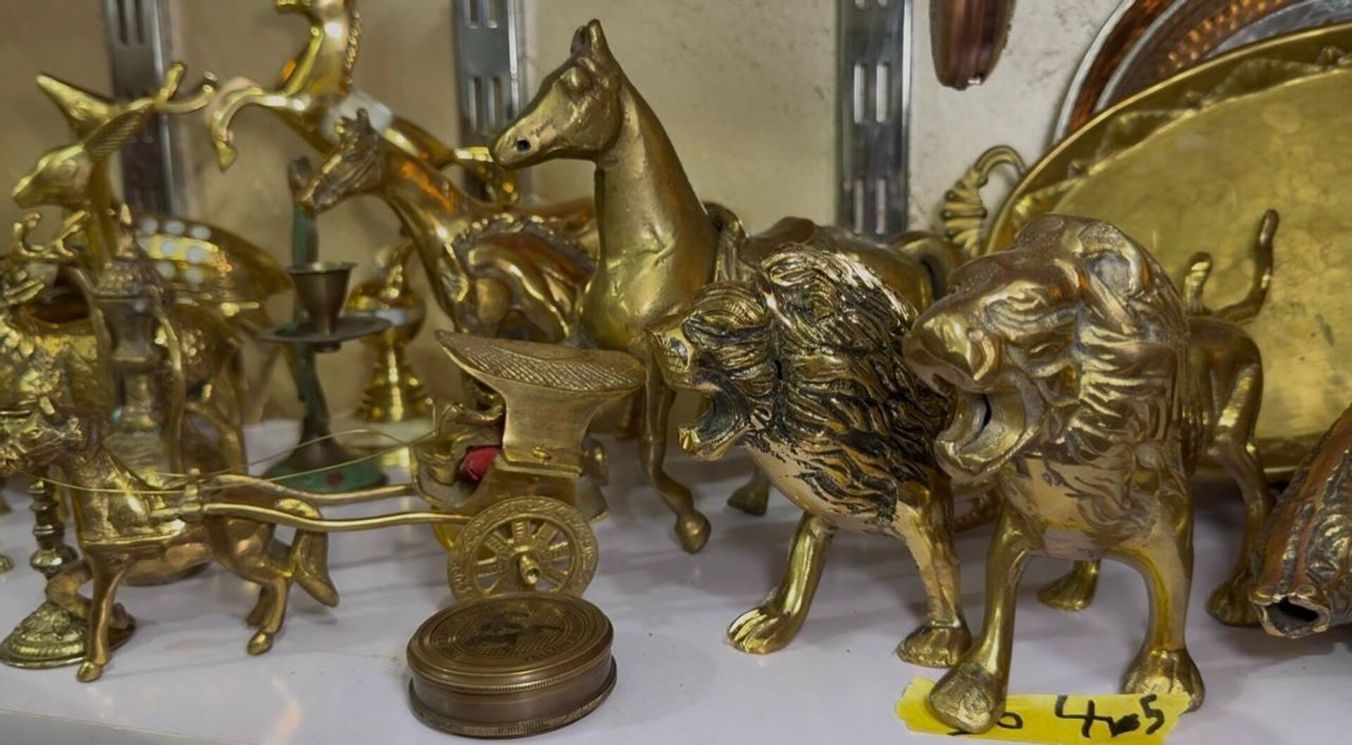 تاجر عراقي يحول شغفه بالتراث إلى رسالة تحفظ ذاكرة الأجداد - سبوتنيك عربي, 1920, 19.09.2025