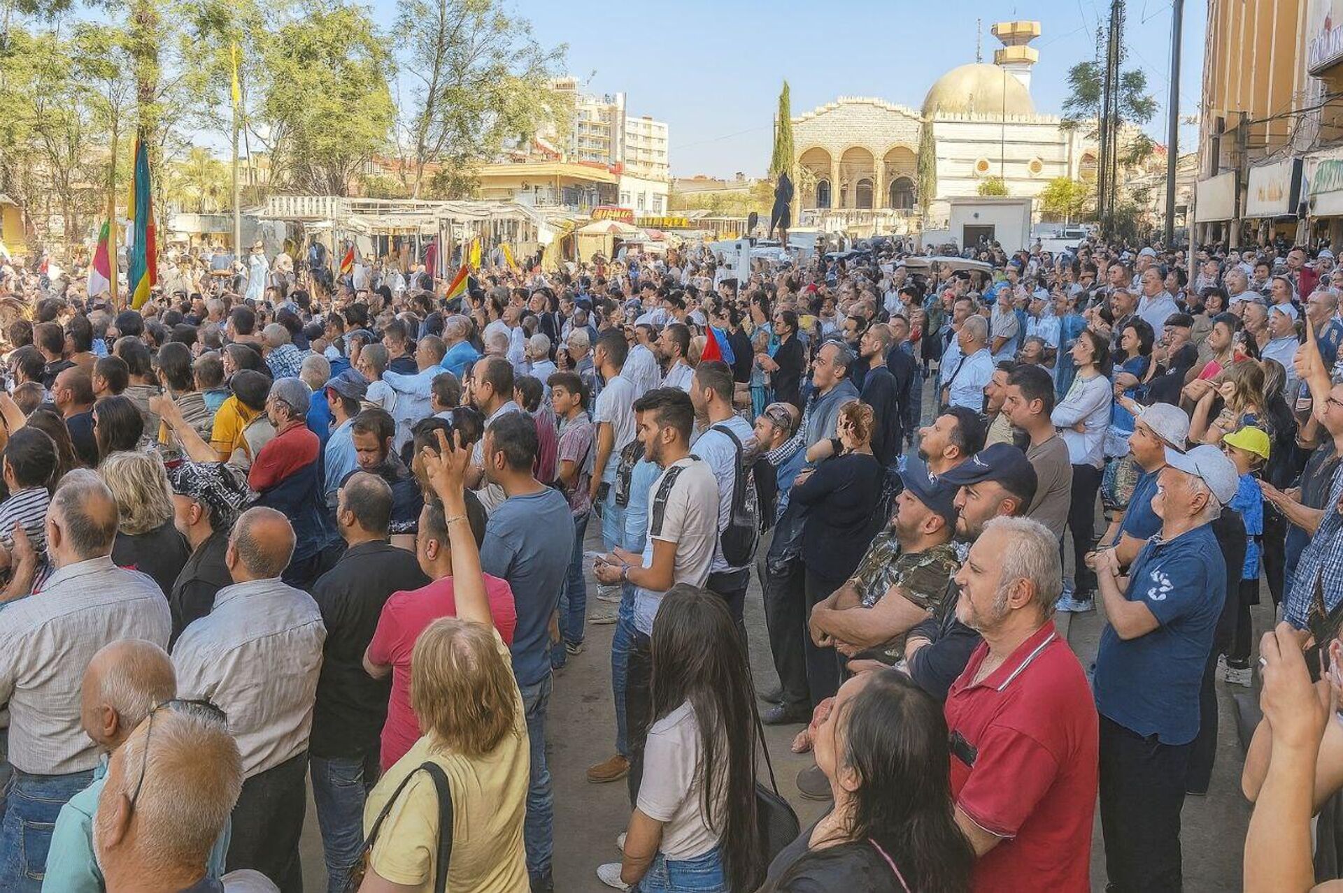 أهالي السويداء يخرجون بمظاهرة رفضا لإعلان خارطة الطريق التي أعلن عنها وزير الخارجية السوري، أسعد الشيباني. - سبوتنيك عربي, 1920, 20.09.2025