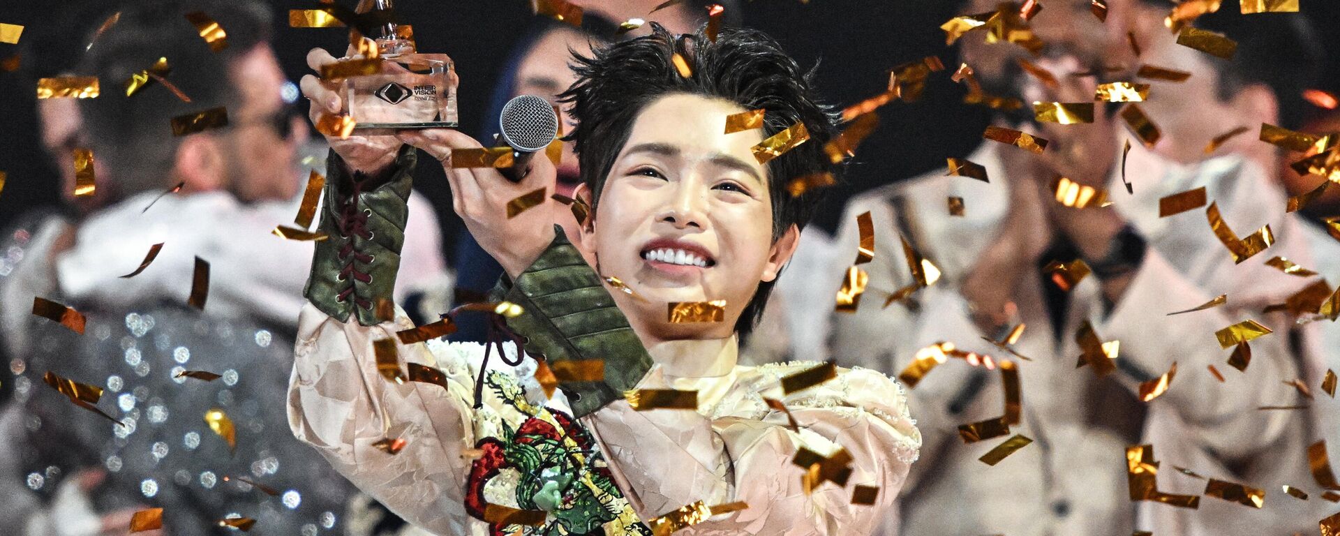 Победитель международного музыкального конкурса Интервидение Дык Фук (Вьетнам) - سبوتنيك عربي, 1920, 21.09.2025