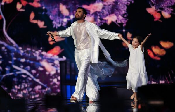 عرض الفنان يرنار ساديرباييف (كازاخستان) - سبوتنيك عربي