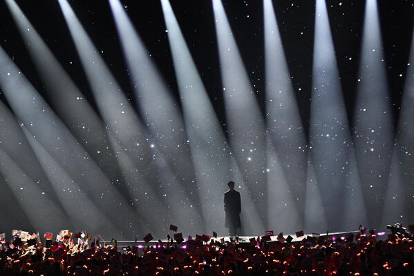 وانغ شي (الصين)، يؤدي عرضا في مسابقة &quot;إنترفيجن&quot; الدولية للموسيقى في موسكو - سبوتنيك عربي