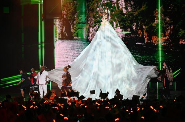 فرقة &quot;Mzansi Jikelele&quot; من جنوب أفريقيا، خلال تقديم عرضها في المسابقة الموسيقية الدولية &quot;إنترفيجن&quot; في موسكو - سبوتنيك عربي