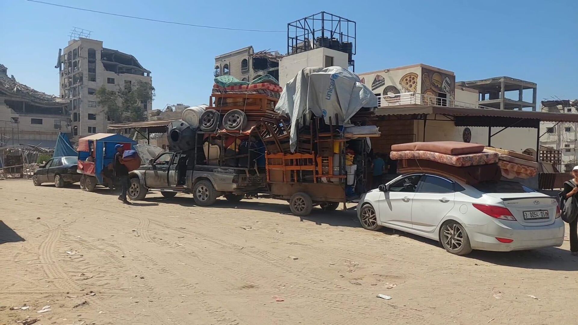 تكاليف  النزوح من غزة طوق قاتل يجبر الفلسطينيين على الصمود في منازلهم  - سبوتنيك عربي, 1920, 22.09.2025