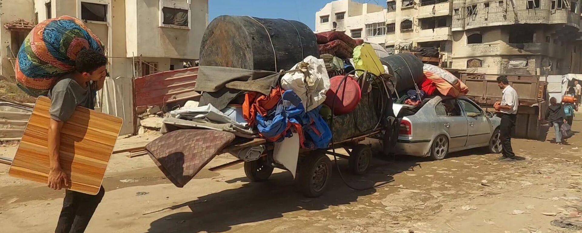 تكاليف  النزوح من غزة طوق قاتل يجبر الفلسطينيين على الصمود في منازلهم  - سبوتنيك عربي, 1920, 25.09.2025