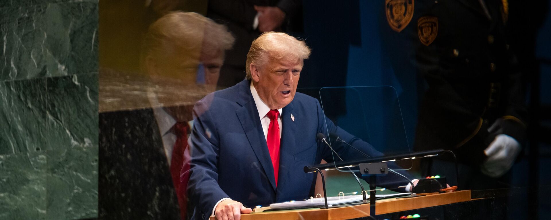 الرئيس الأمريكي دونالد ترامب - سبوتنيك عربي, 1920, 09.10.2025