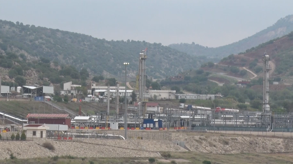 اتفاق تاريخي بين بغداد وأربيل ينهي عقدا من الخلافات النفطية - سبوتنيك عربي