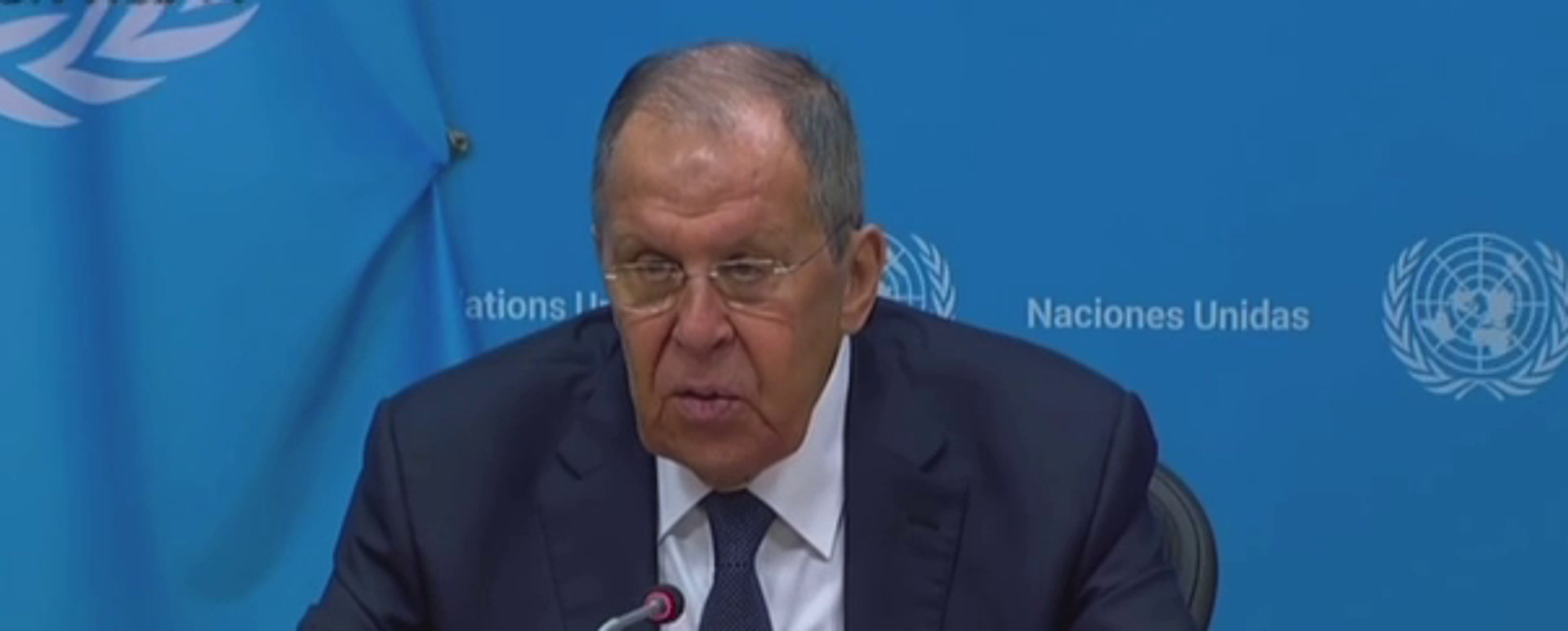 وزير الخارجية الروسي سيرغي لافروف خلال مؤتمر صحفي في الأمم المتحدة - سبوتنيك عربي, 1920, 27.09.2025