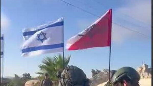 رفع العلم الإسرائيلي أعلى ساحة الأسد في القنيطرة - سبوتنيك عربي