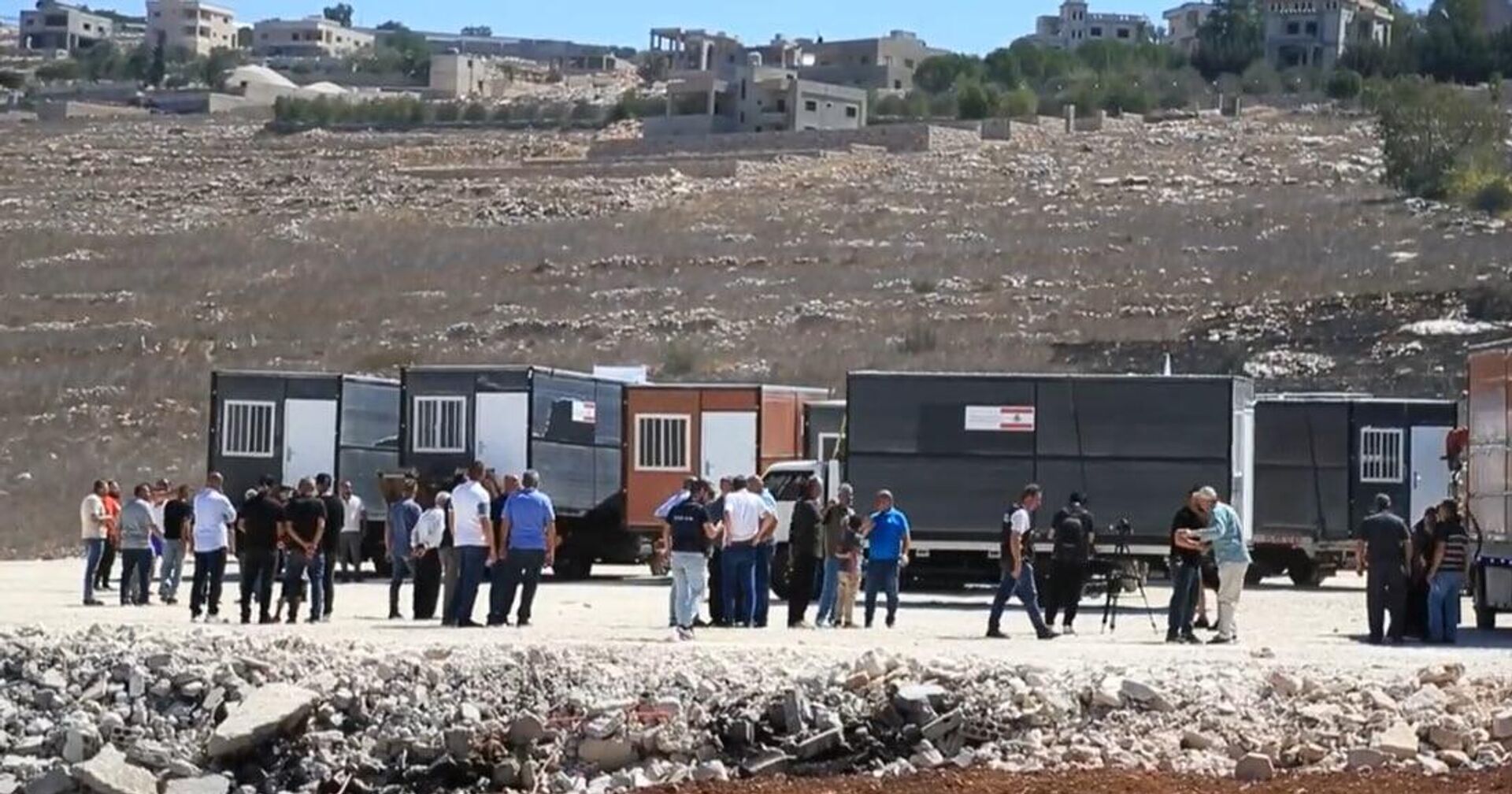 انطلاق العام الدراسي في ظل واقع تعليمي متأثر بالدمار في جنوب لبنان - سبوتنيك عربي, 1920, 01.10.2025