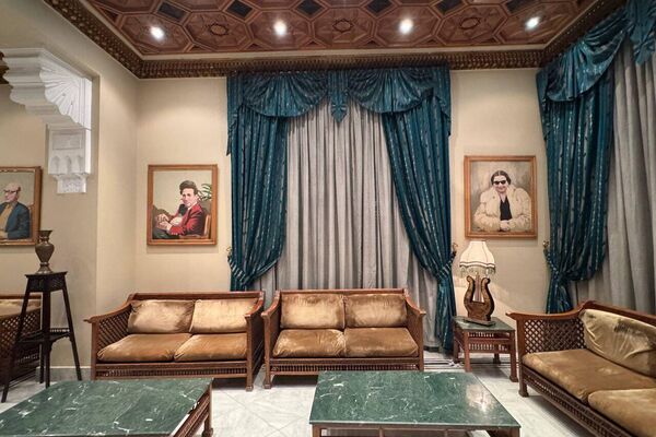 عازفات روسيات تعزفن في حفل موسيقي بمعهد الموسيقى العربية   - سبوتنيك عربي