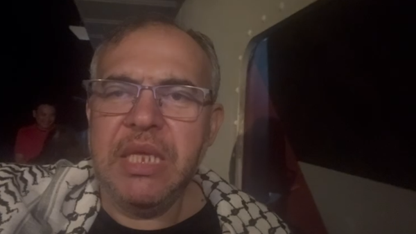 نائب تركي وعضو في أسطول الصمود: قوات الأمن الإسرائيلية هاجمت ثلاث السفن الأولى التابعة للأسطول - سبوتنيك عربي