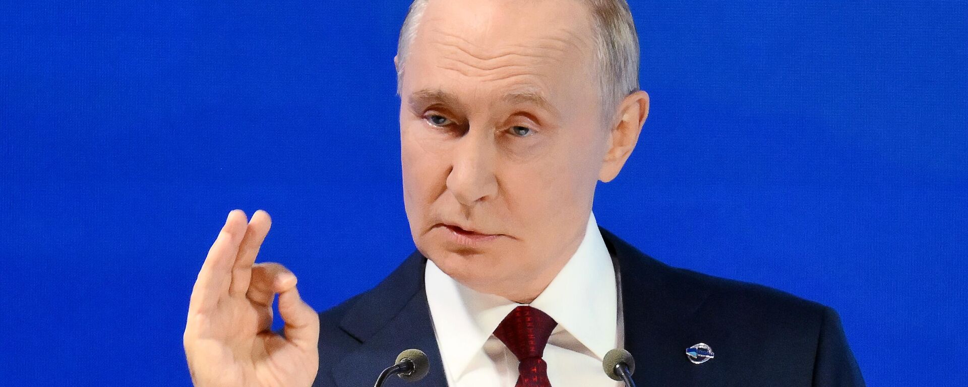 بوتين يلقي كلمة في الجلسة العامة الثانية والعشرين لمنتدى فالداي الدولي للحوار - سبوتنيك عربي, 1920, 02.10.2025