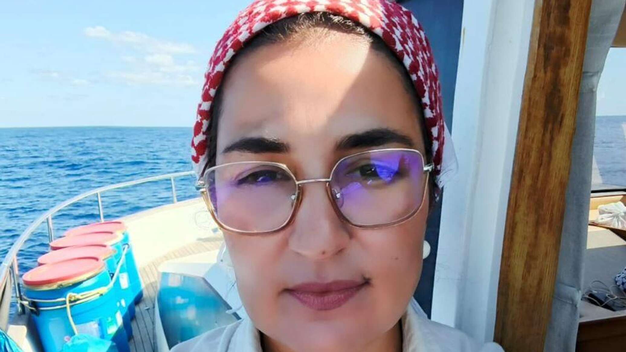 من سفينة الإسناد قرب سواحل قبرص.. عضو إدارة "أسطول الصمود" تروي لـ"سبوتنيك" آخر التطورات