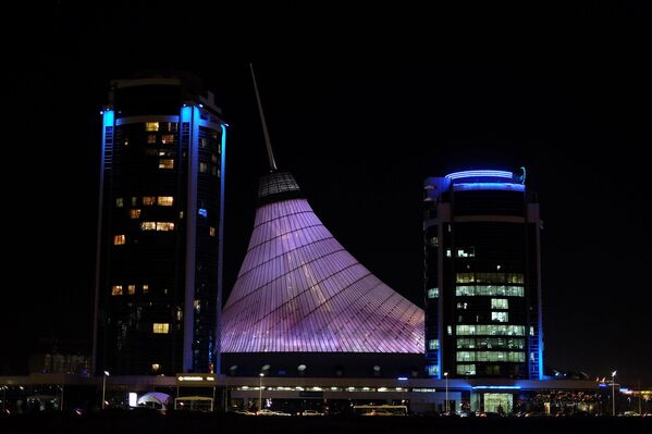 مركز التسوق والترفيه "خان شاتير" في أستانا. مركز التسوق والترفيه "خان شاتير" في أستانا. - سبوتنيك عربي