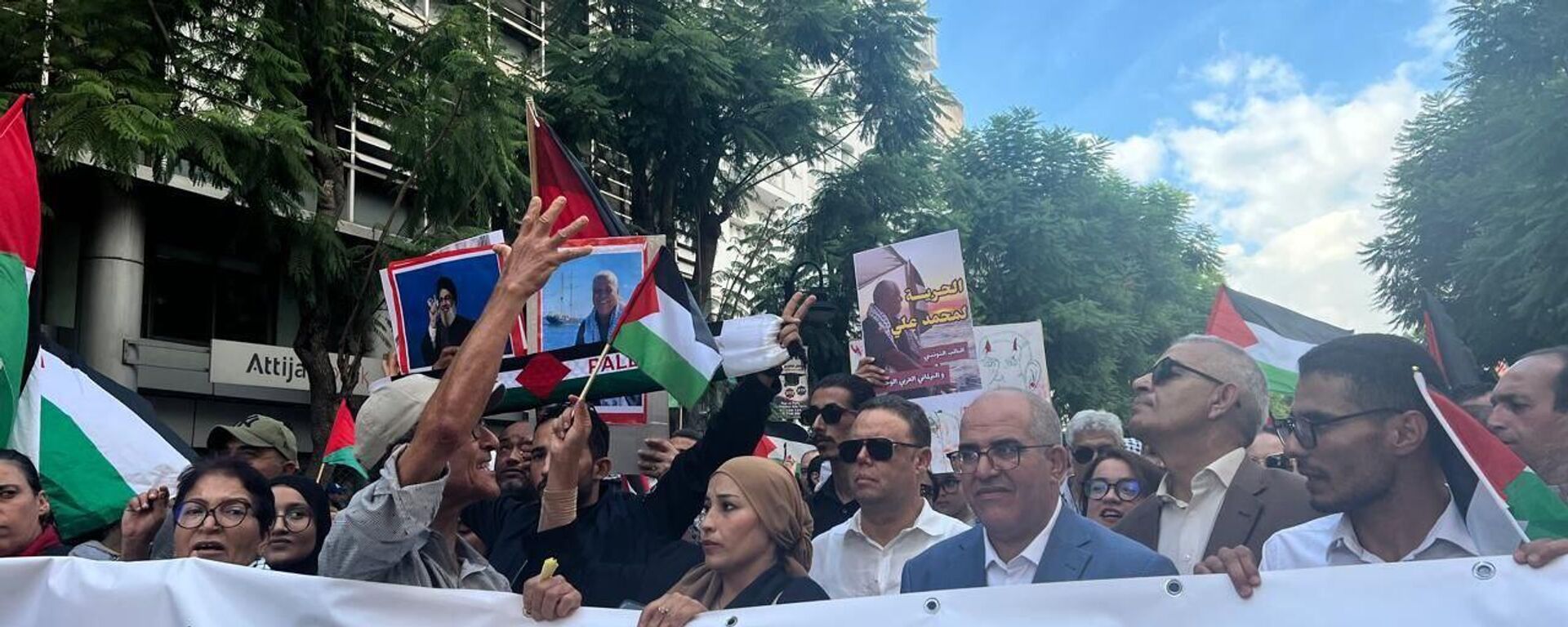 تونس: مسيرة للمطالبة بإطلاق سراح بقية نشطاء أسطول الصمود  - سبوتنيك عربي, 1920, 04.10.2025