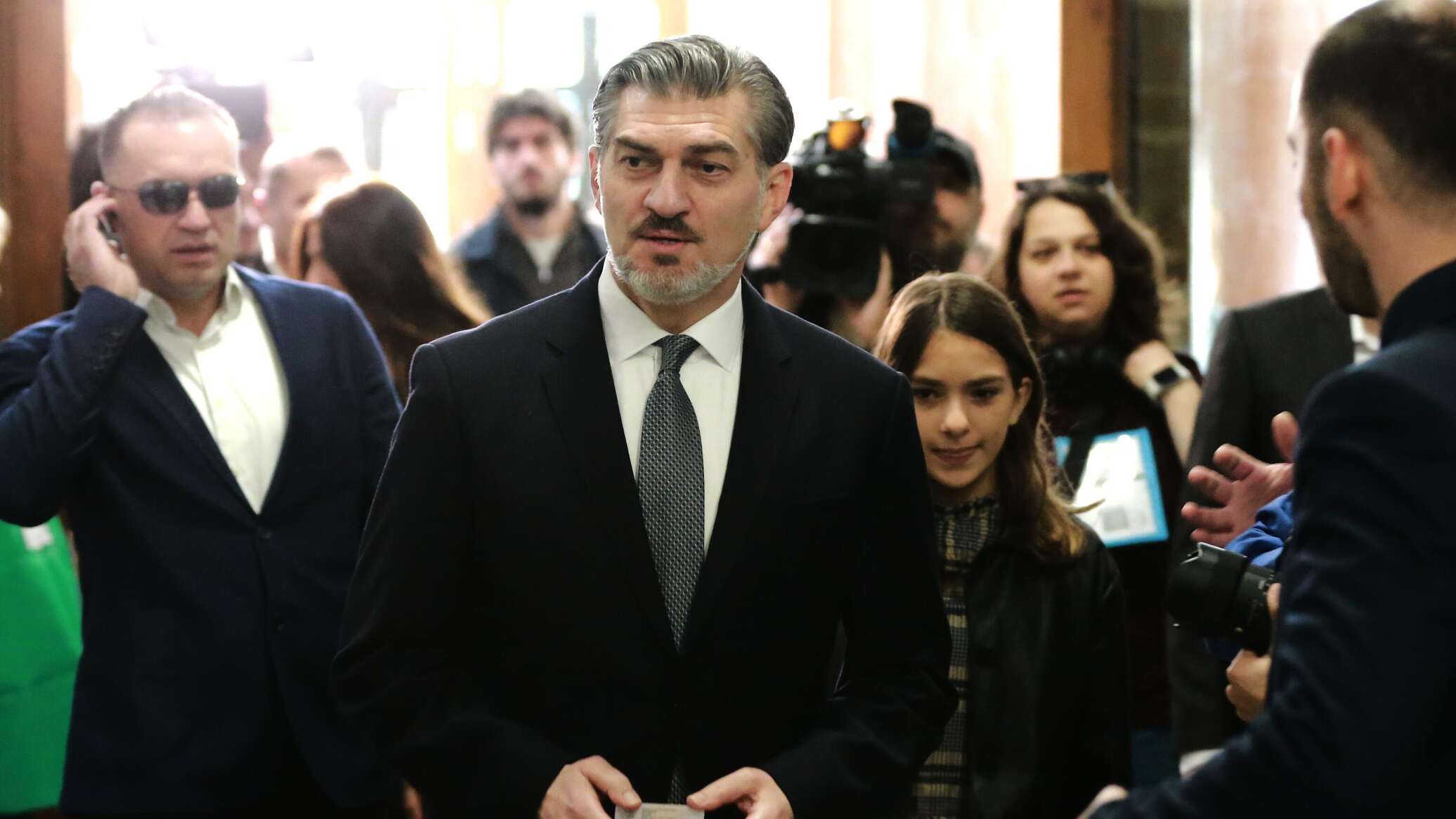 الرئيس الجورجي: وكالات الاستخبارات الأجنبية تتلاعب بمثيري الشغب في تبليسي