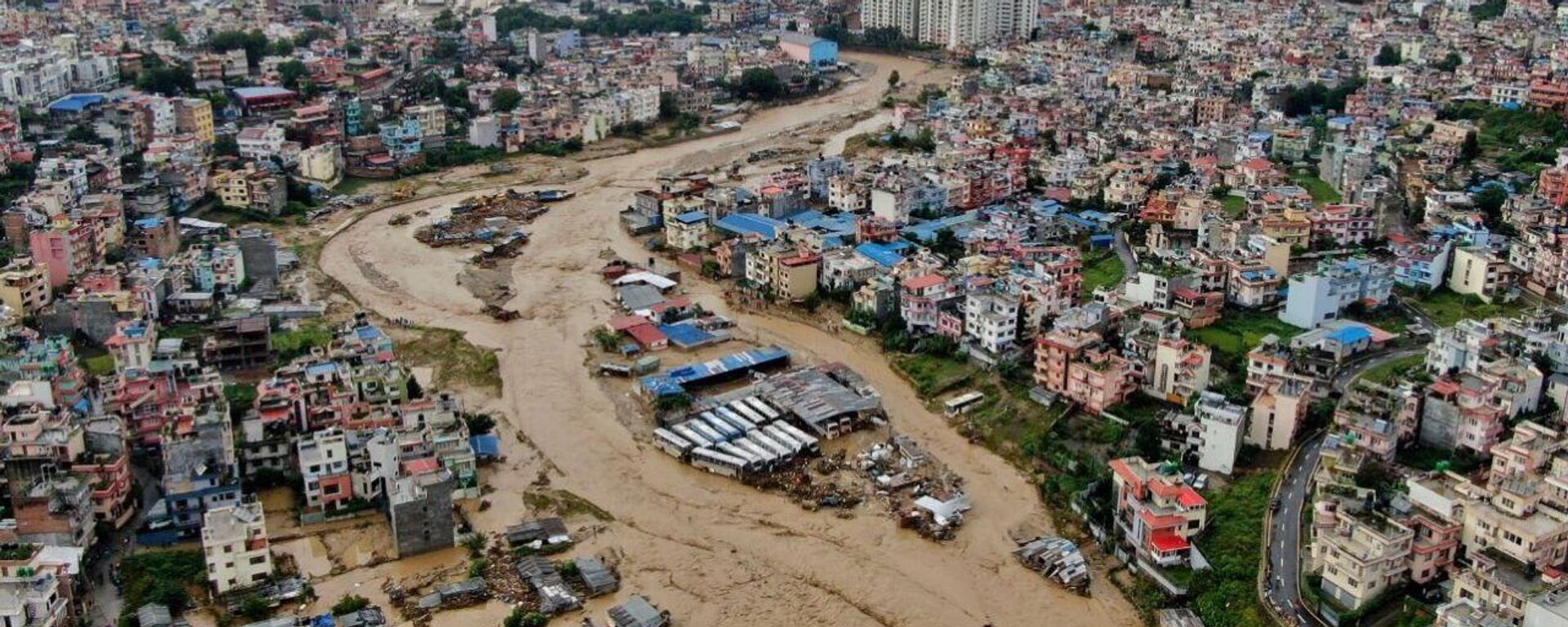 عشرات القتلى في النيبال بسبب الفيضانات - سبوتنيك عربي, 1920, 05.10.2025