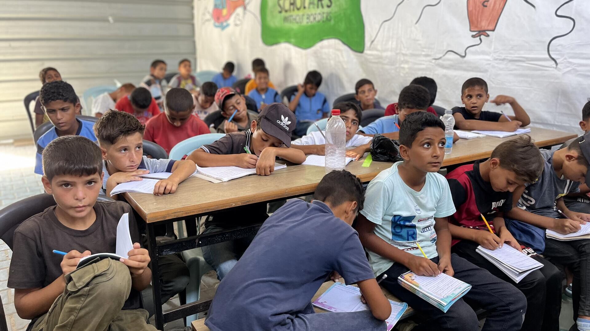 بعد عامين من الحرب على غزة... 90% من القطاع مدمر و70 مليار دولار خسائر أولية بعد عامين من الحرب على غزة... 90% من القطاع مدمر و70 مليار دولار خسائر أولية - سبوتنيك عربي, 1920, 06.10.2025