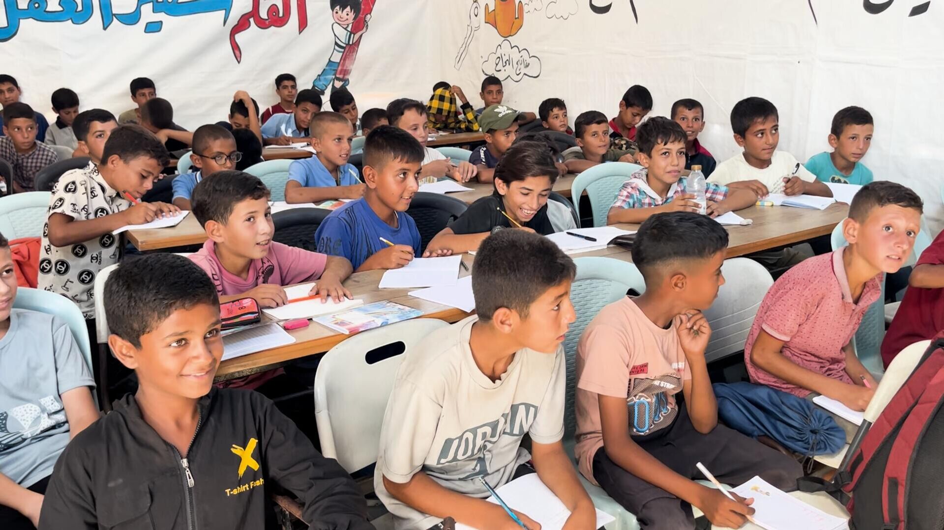 بعد عامين من الحرب على غزة... 90% من القطاع مدمر و70 مليار دولار خسائر أولية بعد عامين من الحرب على غزة... 90% من القطاع مدمر و70 مليار دولار خسائر أولية - سبوتنيك عربي, 1920, 06.10.2025