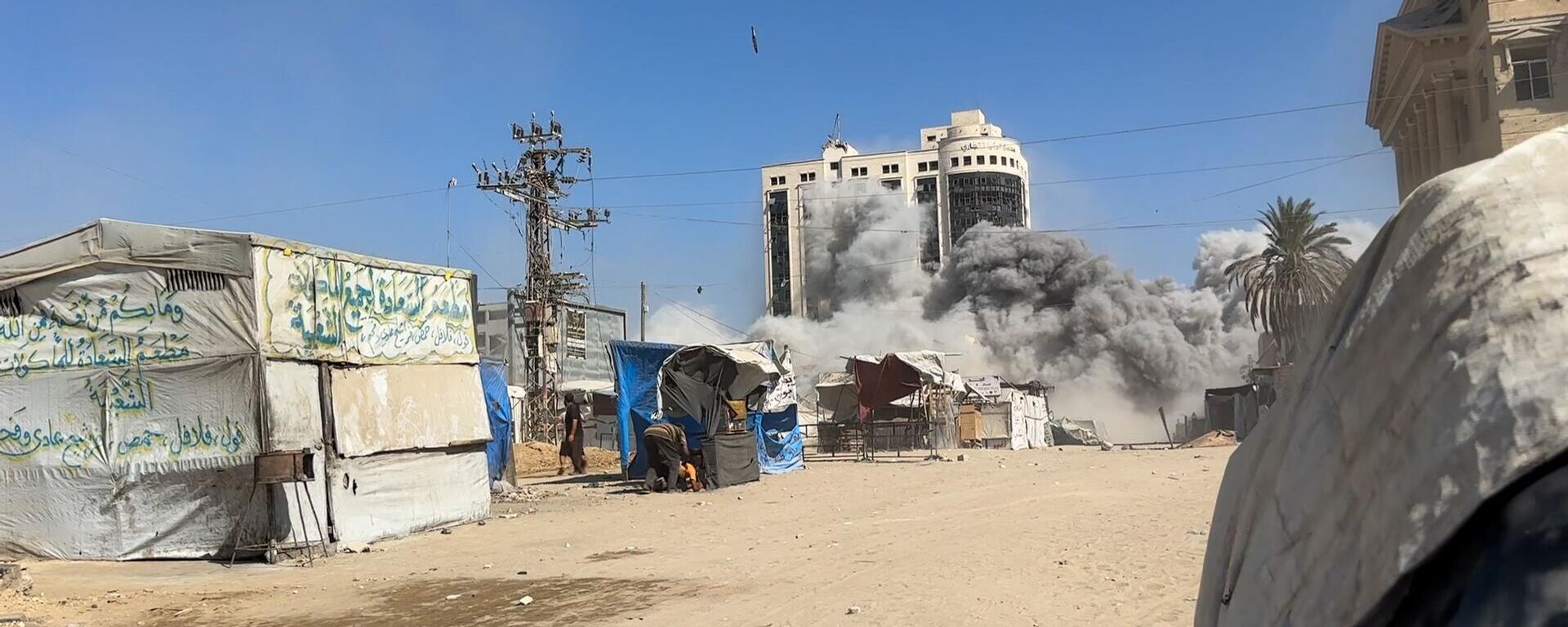 بعد عامين من الحرب على غزة... 90% من القطاع مدمر و70 مليار دولار خسائر أولية   - سبوتنيك عربي, 1920, 08.10.2025