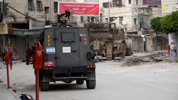 بعد عامين من الحرب... الضفة الغربية بين مطرقة الأزمات وسندان مخططات الضم الإسرائيلية - سبوتنيك عربي