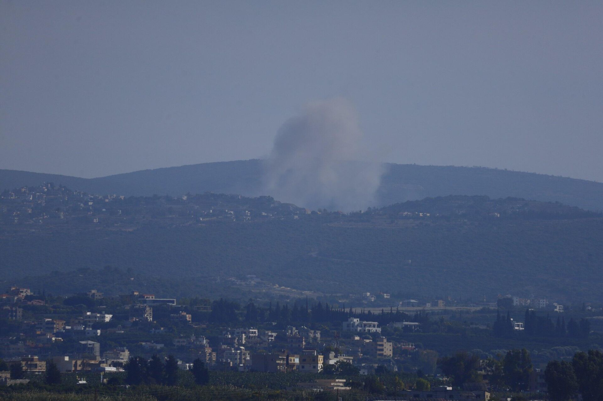 عامان على فتح جبهة جنوب لبنان… المنطقة التي لا تهدأ - سبوتنيك عربي, 1920, 08.10.2025