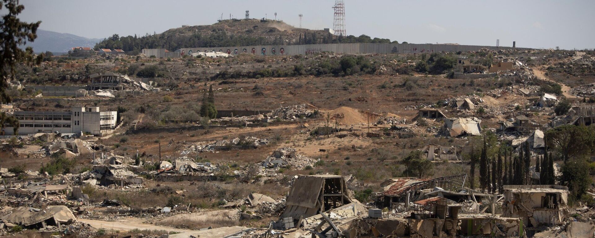 عامان على فتح جبهة جنوب لبنان… المنطقة التي لا تهدأ - سبوتنيك عربي, 1920, 26.10.2025