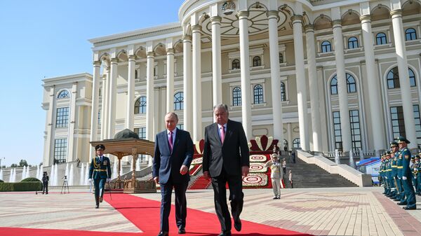بوتين يبدأ زيارة رسمية إلى طاجيكستان - سبوتنيك عربي