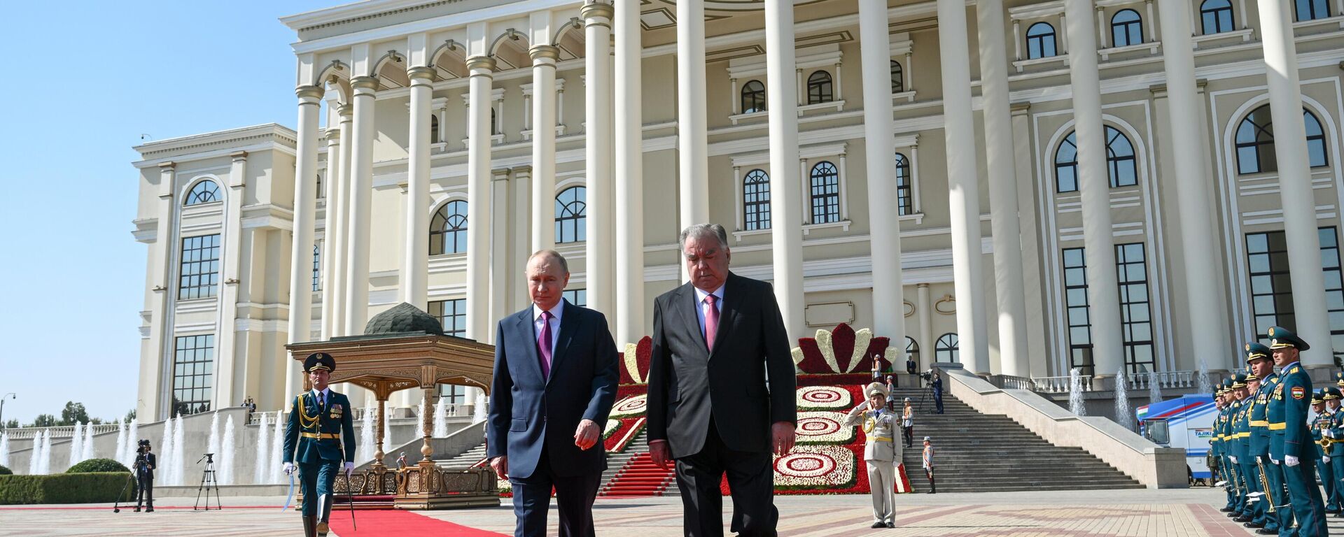 بوتين يبدأ زيارة رسمية إلى طاجيكستان - سبوتنيك عربي, 1920, 09.10.2025
