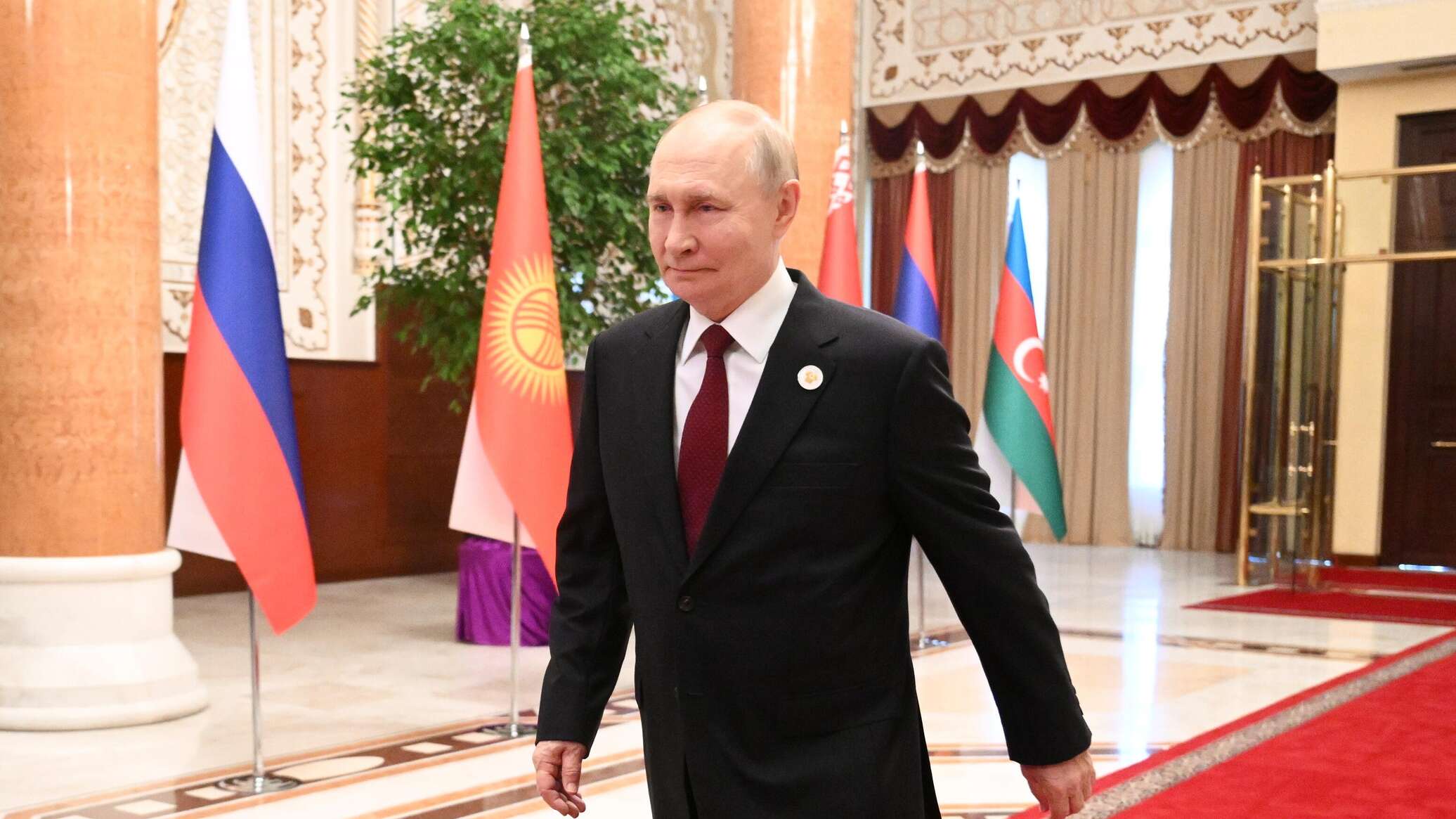 بوتين: روسيا تسعى للصداقة مع جميع شعوب الأرض