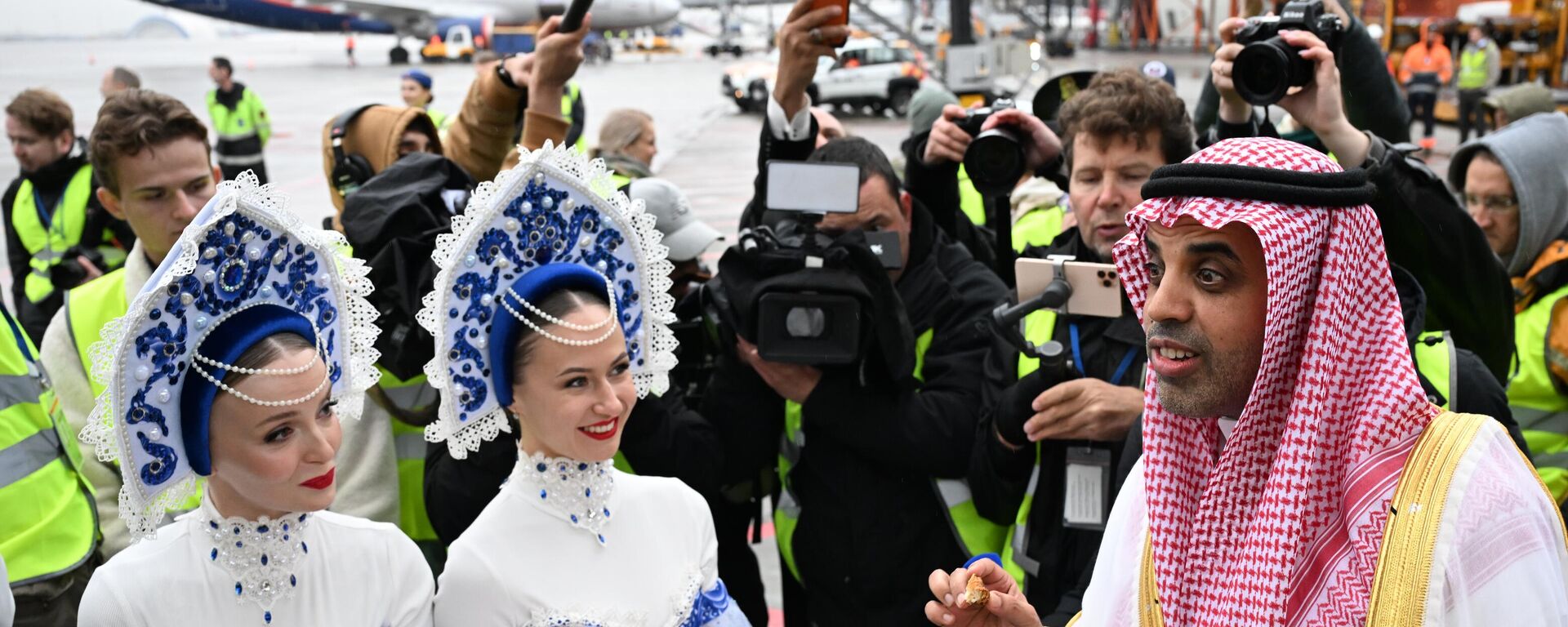 الرئيس التنفيذي للخطوط الجوية العربية السعودية، إبراهيم العمر، خلال حفل استقبال رسمي لطائرة تابعة للخطوط الجوية العربية السعودية في مطار شيريميتيفو. - سبوتنيك عربي, 1920, 11.10.2025