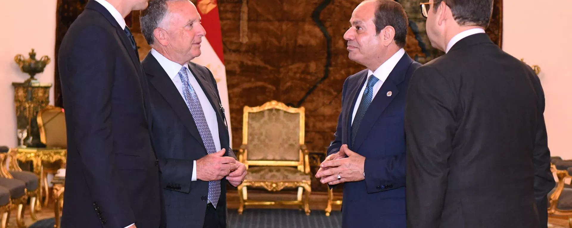 الرئيس المصري عبد الفتاح السيسي يلتقي بالمبعوث الأمريكي الخاص للشرق الأوسط، ستيف ويتكوف، وجاريد كوشنر، في القصر الرئاسي بالقاهرة، مصر الرئيس المصري عبد الفتاح السيسي يلتقي بالمبعوث الأمريكي الخاص للشرق الأوسط، ستيف ويتكوف، وجاريد كوشنر، في القصر الرئاسي بالقاهرة، مصر - سبوتنيك عربي, 1920, 12.10.2025