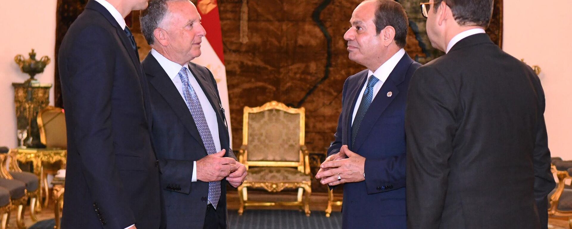 الرئيس المصري عبد الفتاح السيسي يلتقي بالمبعوث الأمريكي الخاص للشرق الأوسط، ستيف ويتكوف، وجاريد كوشنر، في القصر الرئاسي بالقاهرة، مصر - سبوتنيك عربي, 1920, 12.10.2025