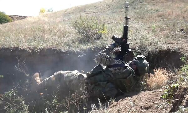 المناورات العسكرية "الصداقة 2025" الروسية الباكستانية في المنطقة العسكرية الجنوبية. وتدربت القوات المسلحة لكلا البلدين على عمليات مكافحة الإرهاب. - سبوتنيك عربي