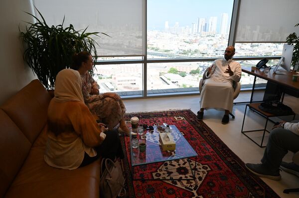 مصدرون من موسكو يجرون أكثر من 60 اجتماعا خلال مهمة تجارية في الكويت   - سبوتنيك عربي