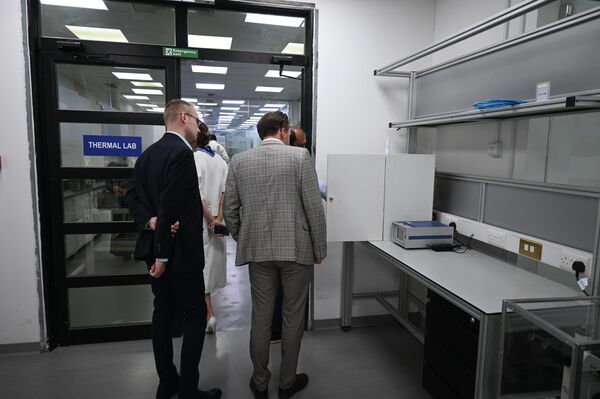 مصدرون من موسكو يجرون أكثر من 60 اجتماعا خلال مهمة تجارية في الكويت   - سبوتنيك عربي