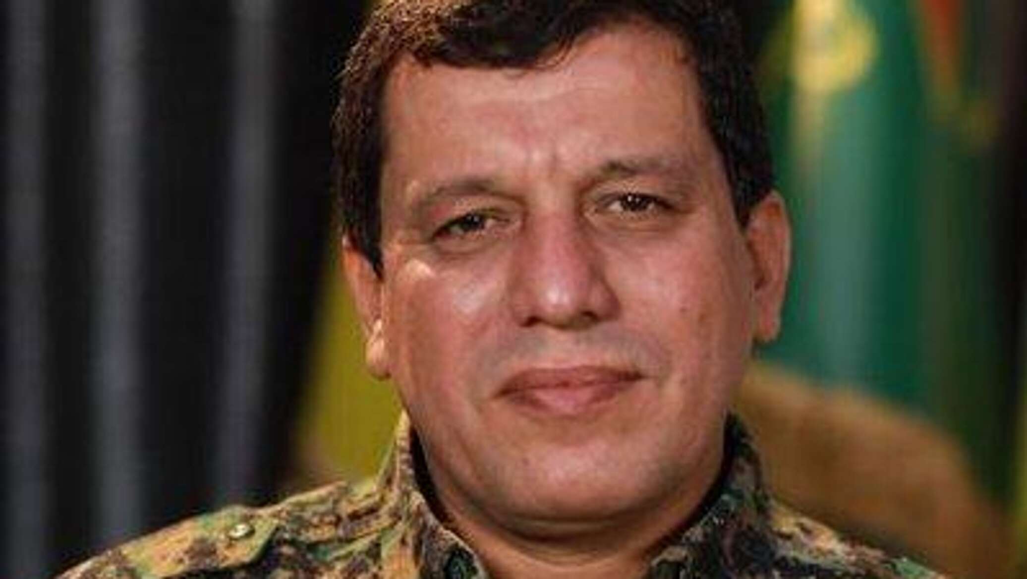 قائد "قسد": ملتزمون بتسريع دمج قواتنا في الدولة السورية